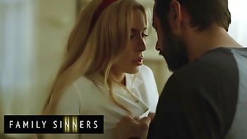 (Aiden Ashley) Has Multiple Orgasms While Riding Her Stepbrother's (Tommy Pistol) Cock - Family Sinners