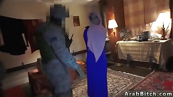 Dubai arab sex Local Working Girl