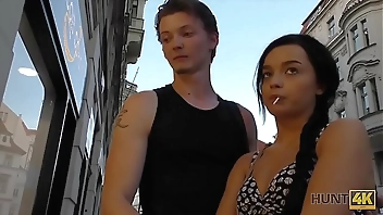 HUNT4K. Poor guy has to watch girlfriend's awesome sex for money