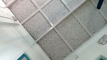 Pussy of indian maid exposed