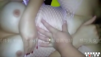 九台骚女渔网袜