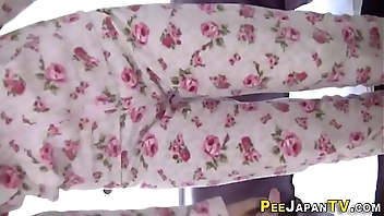 Japanese babe pee fills