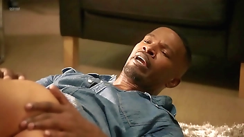 Elizabeth Ruiz - White Famous