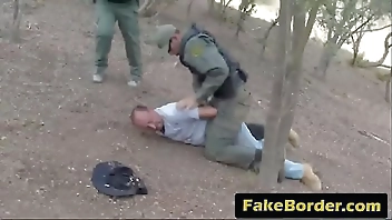 Brunette babe to blow cock