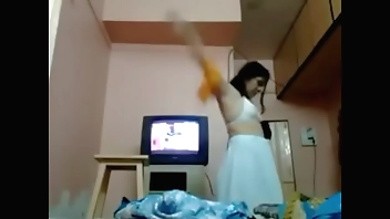 Bengali Aunty in Bra