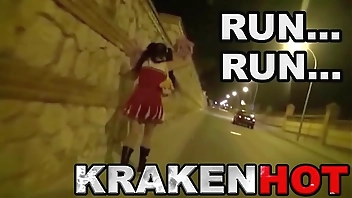 Provocative AyesaX showing her body at the park