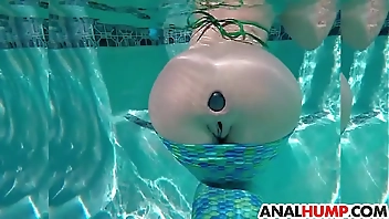 Adriana Chechik takes a BBC up her anus