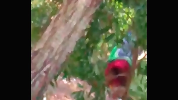 Indian maid aunty peeing outdoor-1