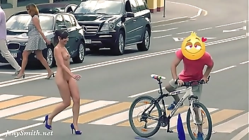 Hidden Cam Captures Jeny Getting Stripped in Public