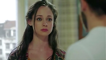 Elena Rivera desnuda (2017)