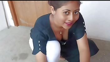 First Time Trying Anal Bhabhi Get Pain By Big Dick