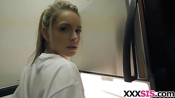 Freaky stepsis Kimmy Granger takes a dick