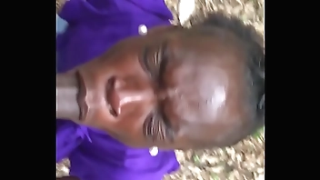 Getting some good head